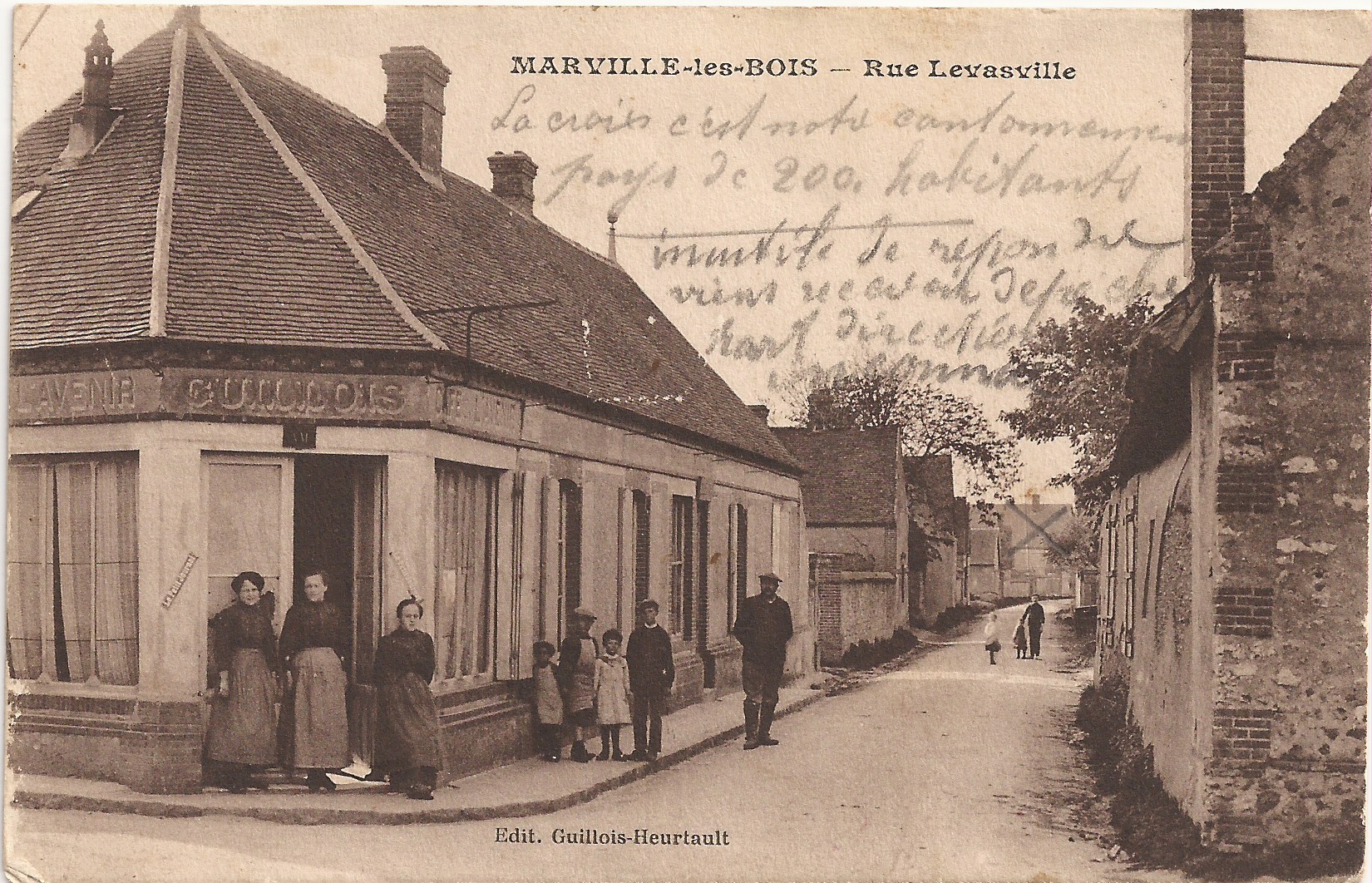 Carte postale, propriété de François Guilloteau. La croix montre le logement des prisonniers